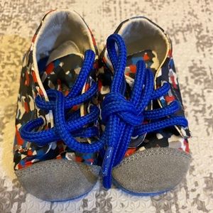 AUTHENTIC FENDI BABY SOFT SHOES